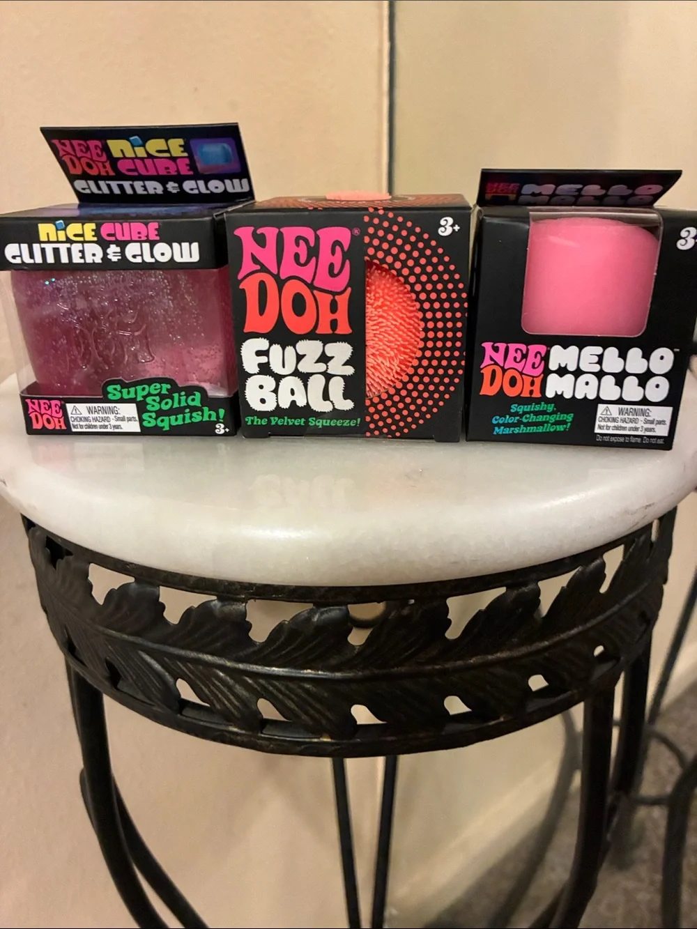 Hello Mallo & Nice Cube Glitter & Glow Bundle - Pink